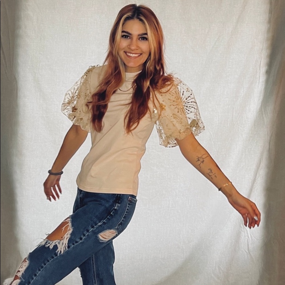Puff sleeve sequin top - Picture 1 of 1